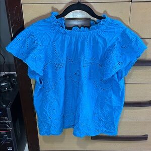 Jennifer and Grace Blue Eyelet Women's Topsize medium